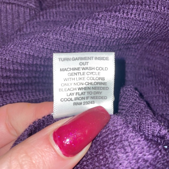 NY & Company purple batwing turtle neck tunic sweater - Picture 6 of 8